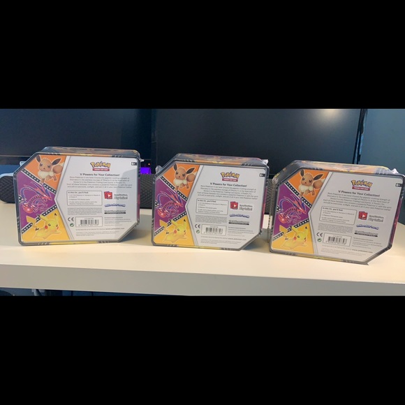 3 Pokemon V Powers Tin - Picture 4 of 7